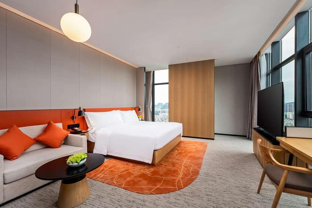 The Mercury Garden Shenzhen Nanshan, A Tribute Portfolio Hotel Room photo